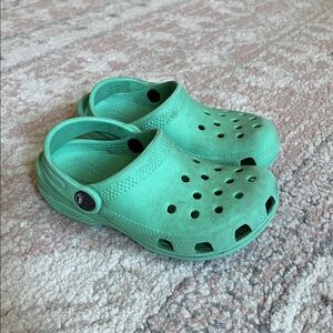Kids Crocs size 11